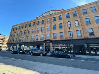 Main picture of 74 Union Pl