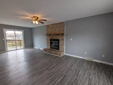 Main picture of 2005 Oriole Dr