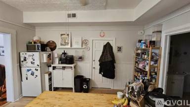 Main picture of 1755 W Division St
