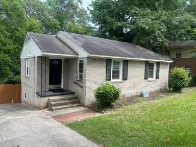 Main picture of 1810 Atascadero Dr