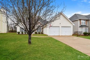 Main picture of 1009 Balsam Wood Trl