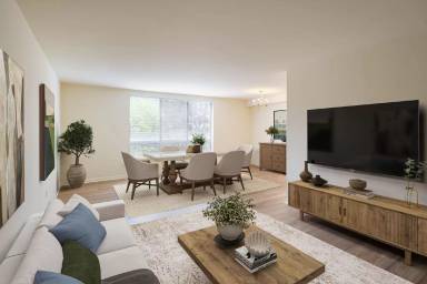 Main picture of 170 Lakeside Rd