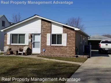 Main picture of 23681 Willard Ave