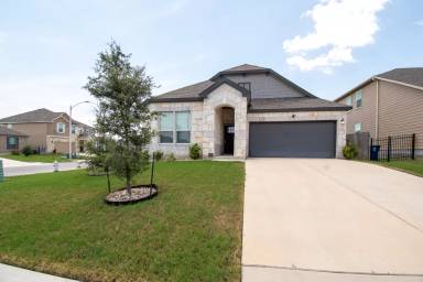 Main picture of 12500 Karasu Dr