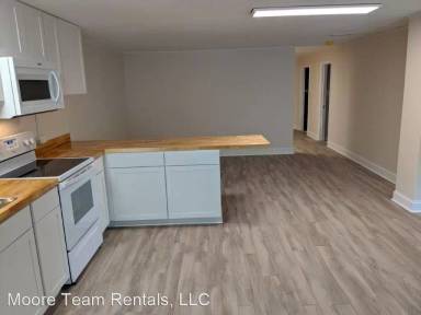 Main picture of 60 Drexel Rd