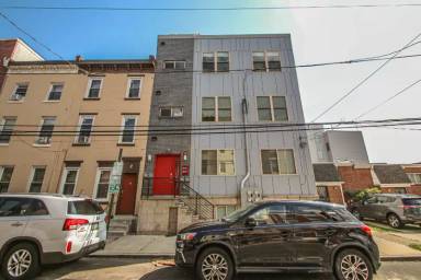 Main picture of 1926 Brown St
