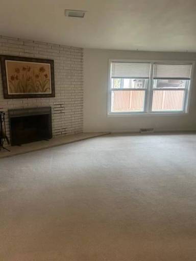 Main picture of 716 Cowdin Dr