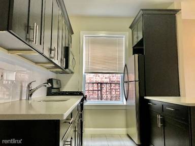 Main picture of 731 Avenue A