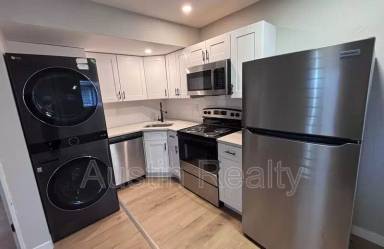 Main picture of 4160 Folsom Ave