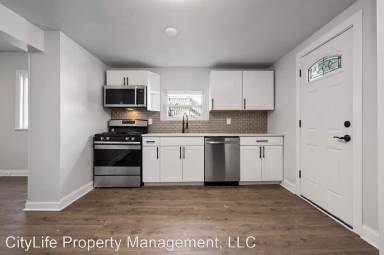 Main picture of 603 W Main St