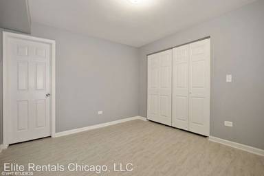 Main picture of 7914 S Greenwood Ave