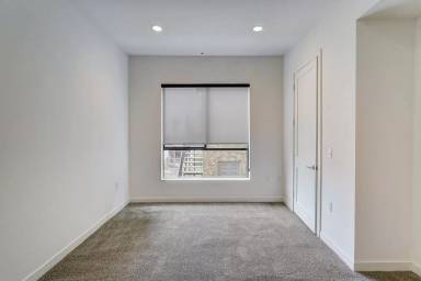 Main picture of 519 N Normandie Ave