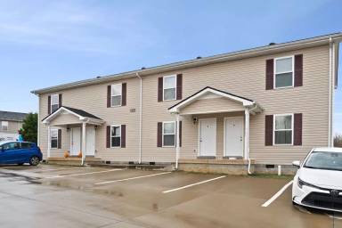 Main picture of 425 Jack Miller Blvd