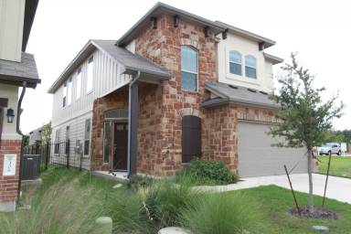 Main picture of 9304 Lost Bridge Ln