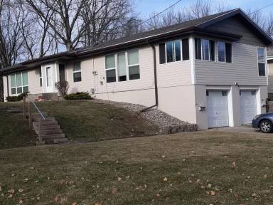 Main picture of 917 Garfield Ave