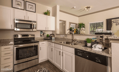 Main picture of Creekside At Northlake