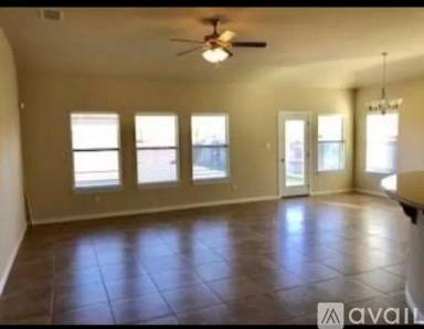 Main picture of 2603 San Esteban St