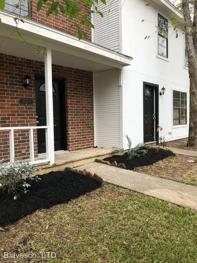 Main picture of 1700 Longview St