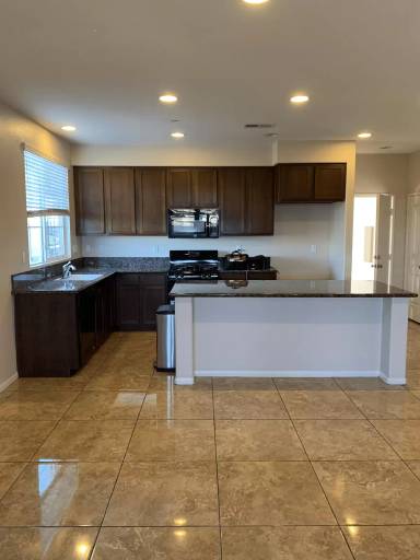 Main picture of 1557 San Javier Ct