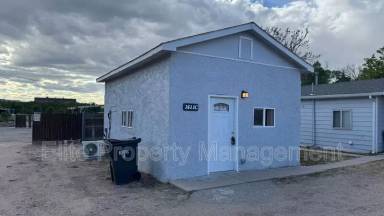 Main picture of 1611 San Juan St