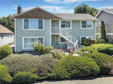 Main picture of 3924 19th Ave SW