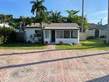 Main picture of 634 Oak St