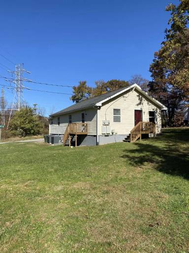 Main picture of 3515 Clymer St