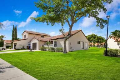 Main picture of 45 Columbia Ct