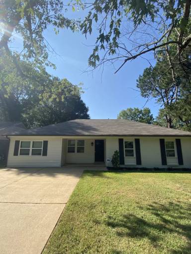 Main picture of 2239 Colonial Hills Dr