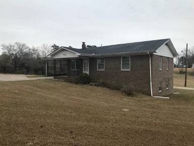 Main picture of 711 N 13th St