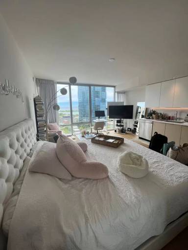 Main picture of Ae`o