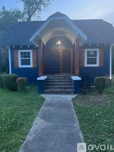 Main picture of 723 Arnold Ave