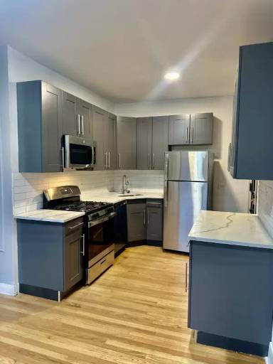 Main picture of 1344 W Hood Ave