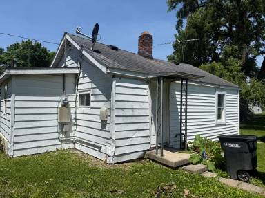 Main picture of 1503 1/2 W 16th St