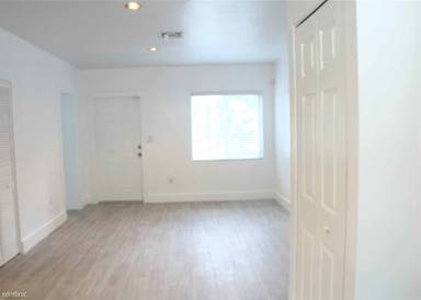 Main picture of 6515 NW 1st Pl