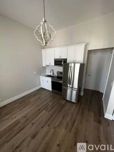 Main picture of 384 N 6th St