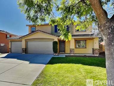 Main picture of 18354 Whitewater Way