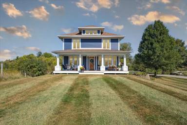 Main picture of 4618 Three Oaks