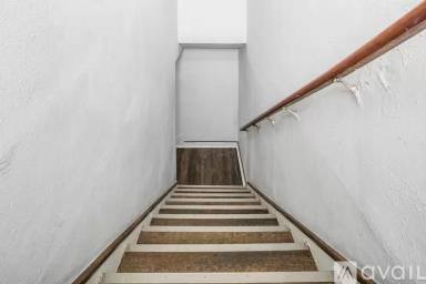 Main picture of 2316 Shrader Ave