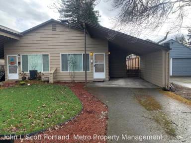 Main picture of 555 E Arlington St