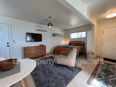 Main picture of 1218 Coal Ave SE