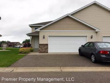 Main picture of 1667 20th Ave NE