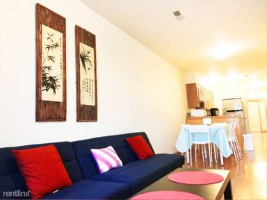 Main picture of 3302 S Ashland Ave