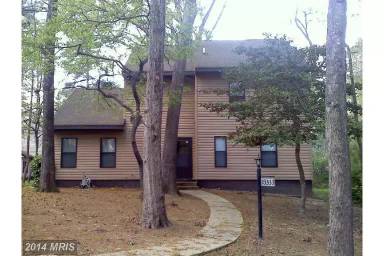 Main picture of 23333 Holly Hill Ln
