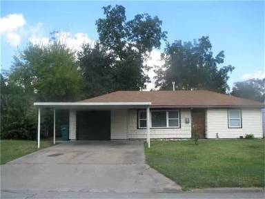 Main picture of 3219 Washington St