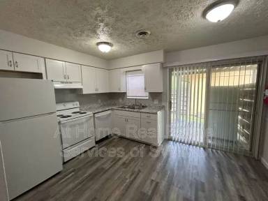 Main picture of Wynnewood Townhomes