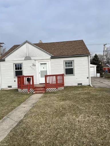 Main picture of 8035 Chapp Ave