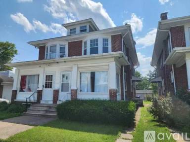 Main picture of 2310 Hoffer Ave