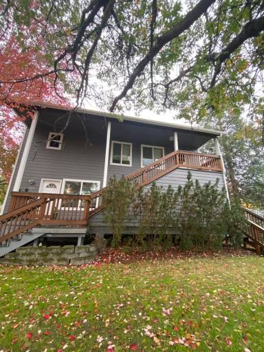 Main picture of 2500 - 2518 Siskiyou Blvd