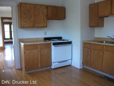 Main picture of 1010 Euclid Ave